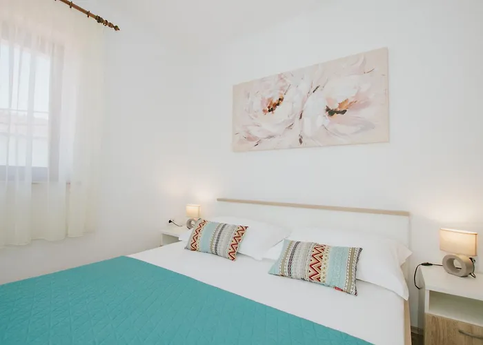 Civadelic Апартаменти Трогір