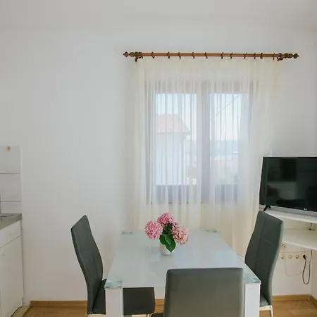 Lägenhet Civadelic *