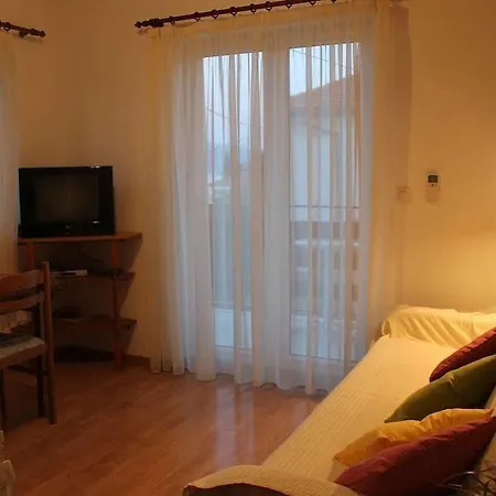 Civadelic Apartman *